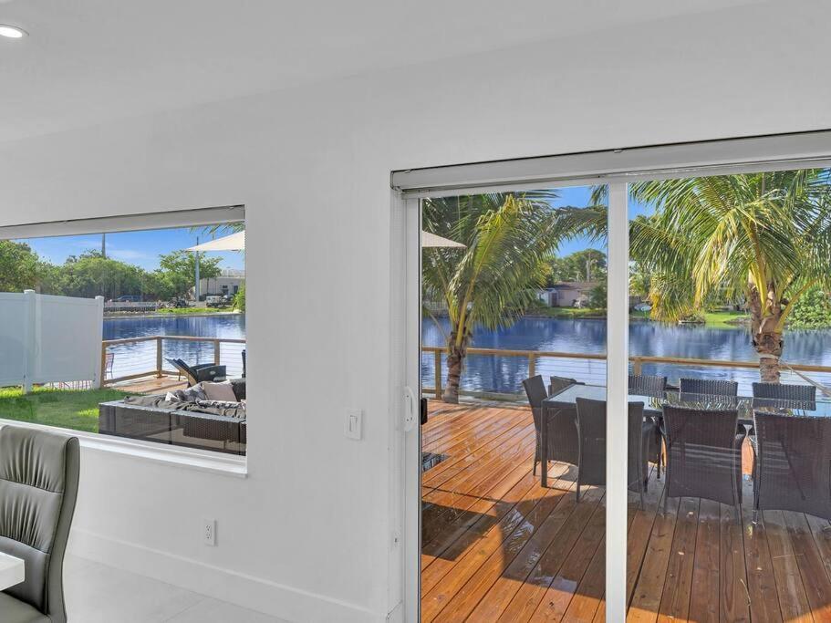 5-Star Lakefront Oasis In Hollywood-Hard Rock Casino Fort Lauderdale Exterior photo
