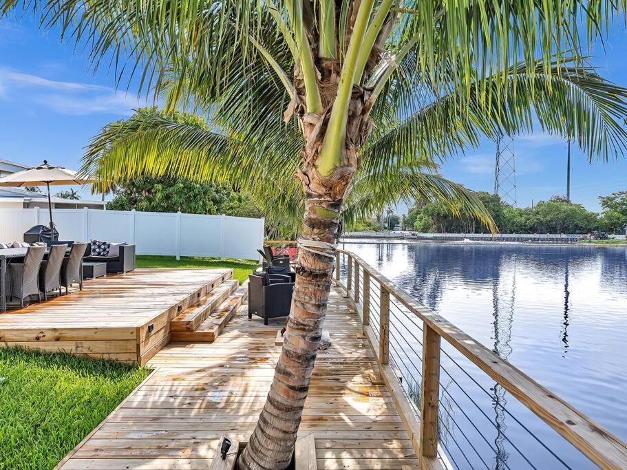 5-Star Lakefront Oasis In Hollywood-Hard Rock Casino Fort Lauderdale Exterior photo