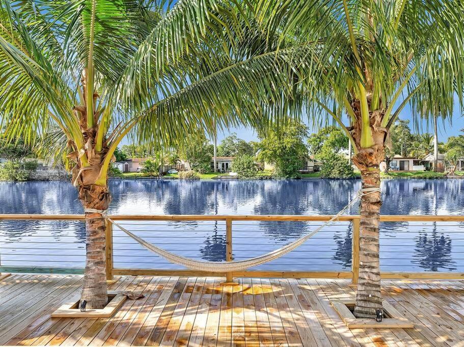 5-Star Lakefront Oasis In Hollywood-Hard Rock Casino Fort Lauderdale Exterior photo